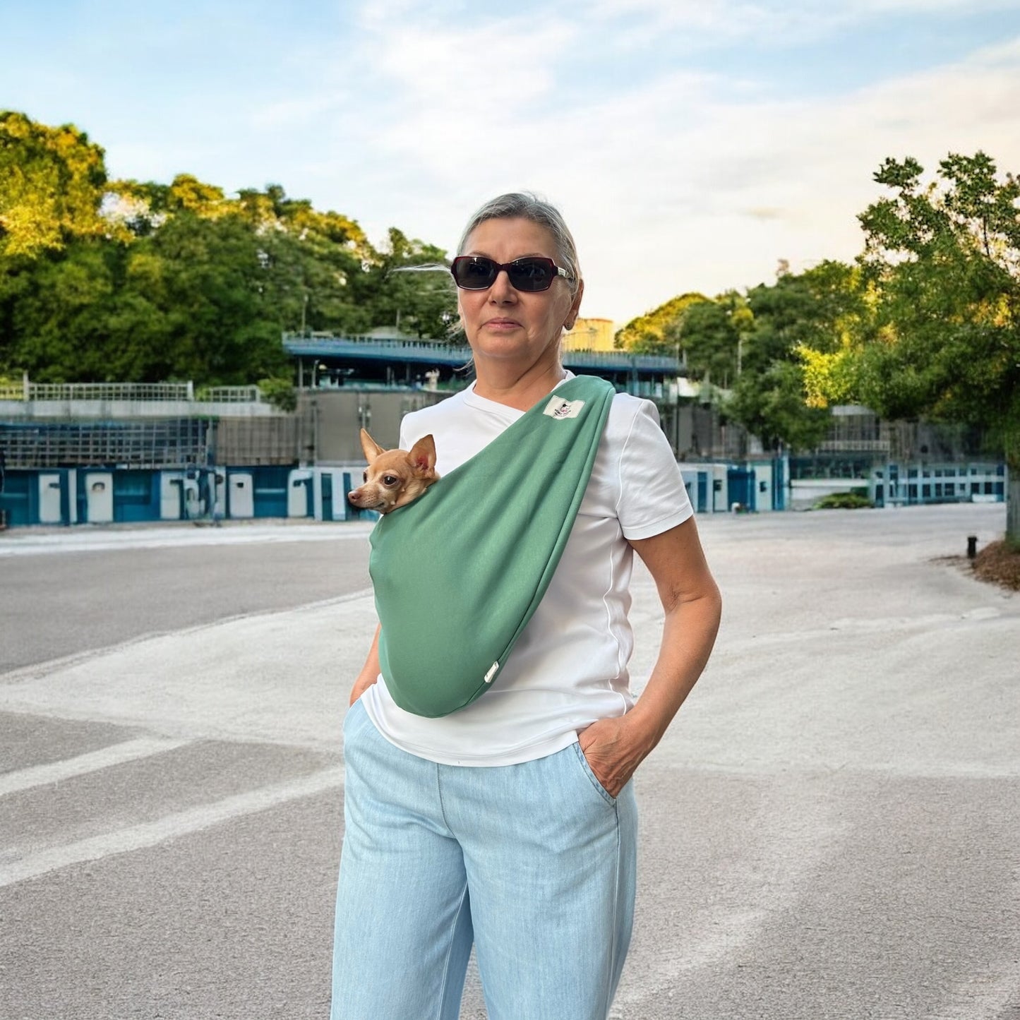 Lightweight Pet Sling – Olive - 2–11 lbs / 1–5 kg (Spring/Summer)