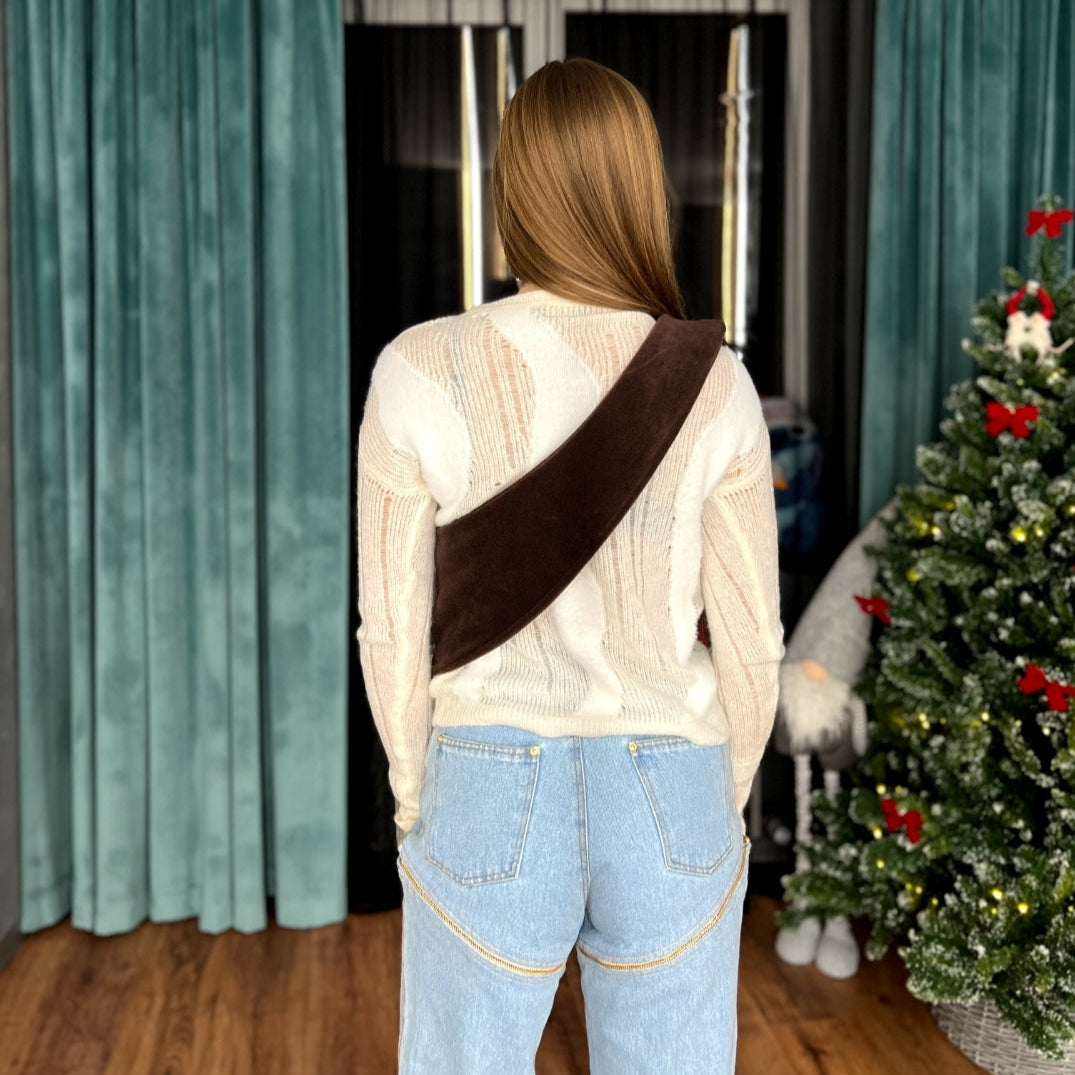 Fleece Pet Sling Carrier – Chocolate – 2-15 lbs / 1-7 kg (Autumn/Winter)