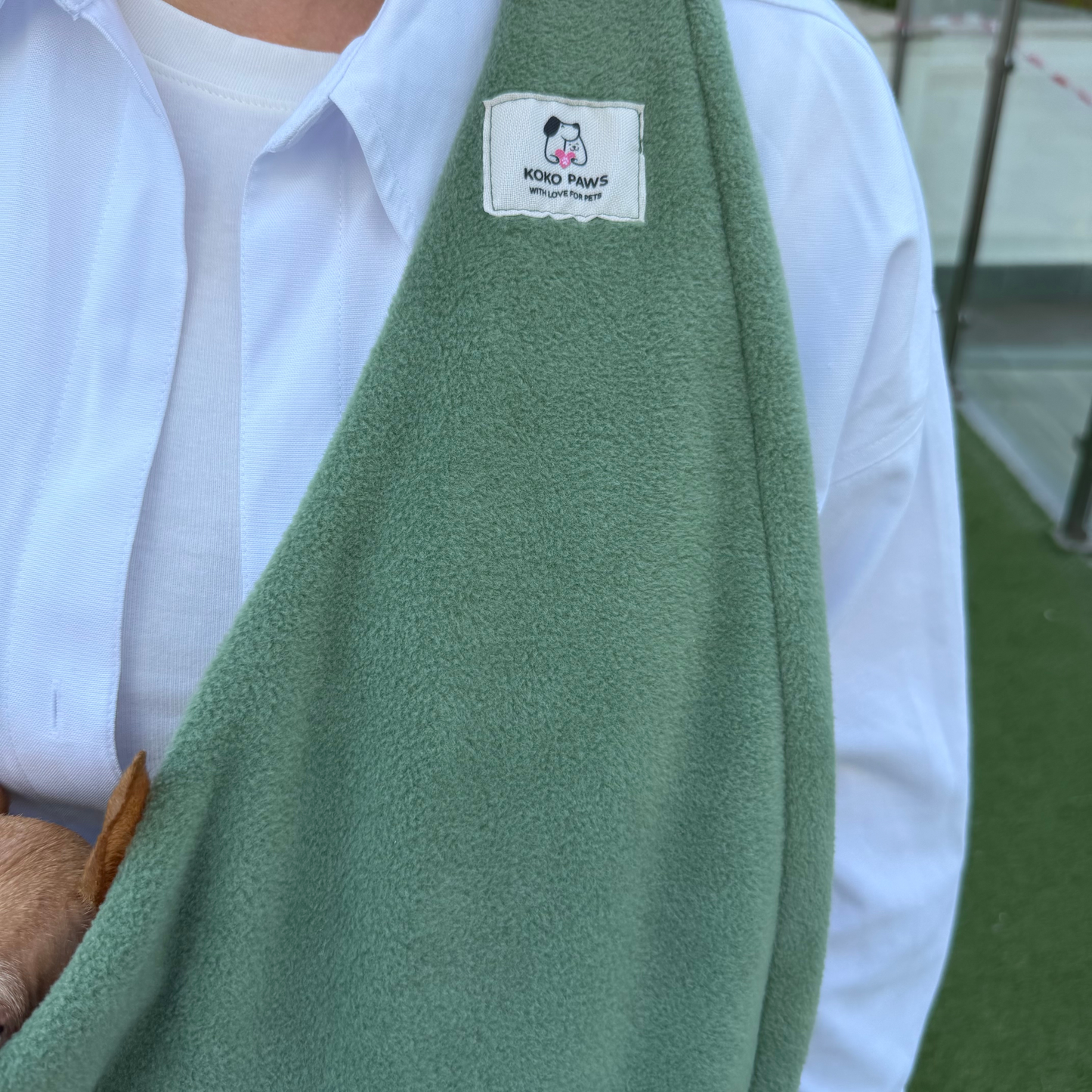 Fleece Pet Sling Carrier – Olive – 2-15 lbs / 1-7 kg (Autumn/Winter)