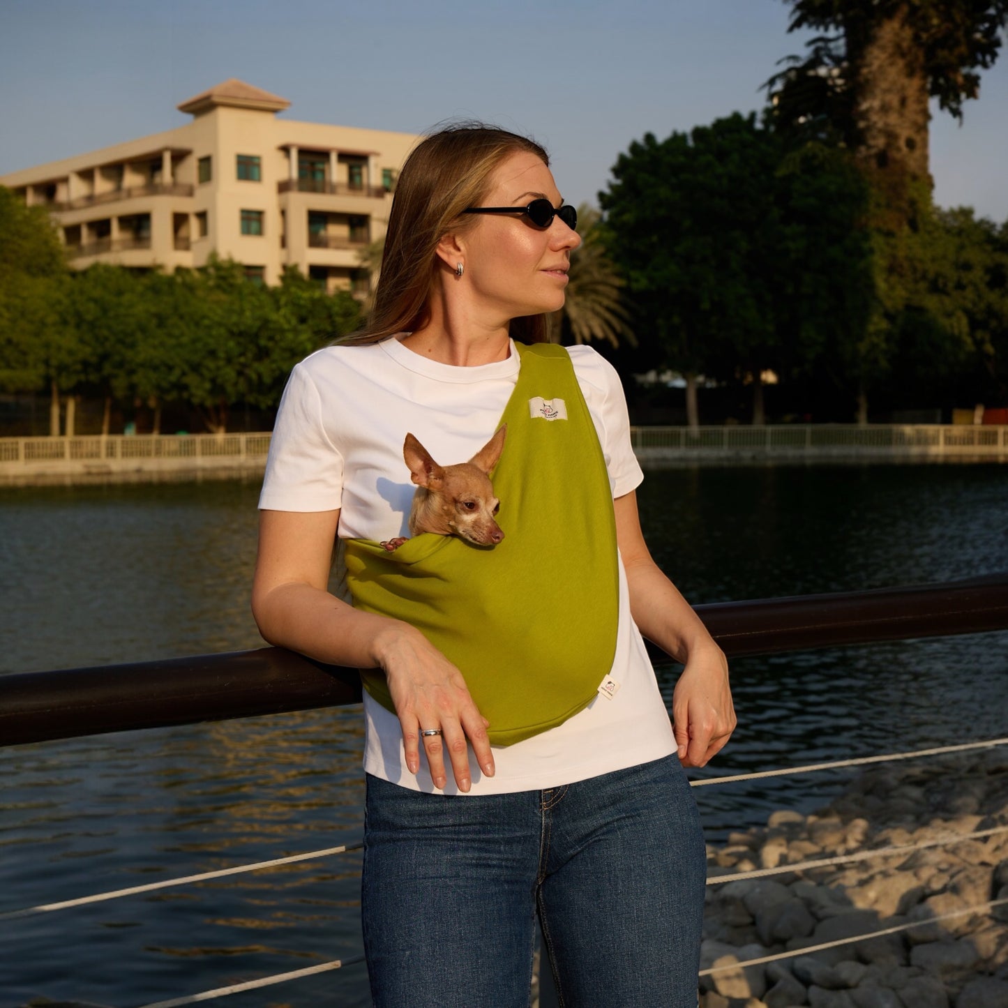 Lightweight Pet Sling – Pistachio - 2–11 lbs / 1–5 kg (Spring/Summer)